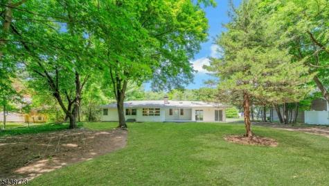 403 W Oakland Avenue Oakland NJ 07436