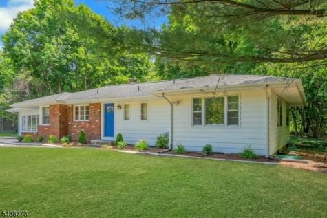 403 W Oakland Avenue Oakland NJ 07436