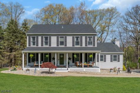 16 Joan Drive Byram NJ 07874