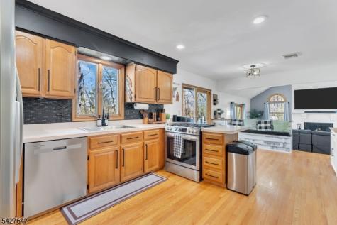 16 Joan Drive Byram NJ 07874