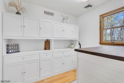 16 Joan Drive Byram NJ 07874