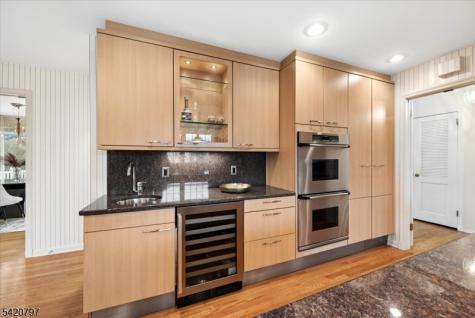 8 Bennington Road Morris NJ 07960