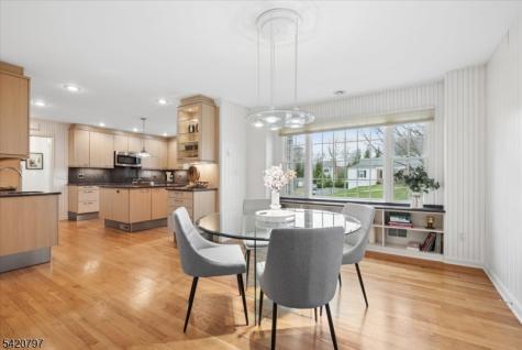 8 Bennington Road Morris NJ 07960