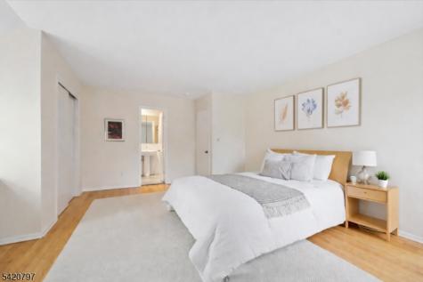 8 Bennington Road Morris NJ 07960