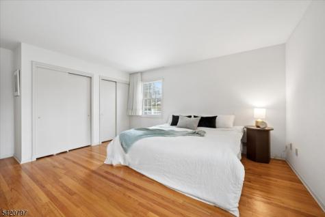 8 Bennington Road Morris NJ 07960