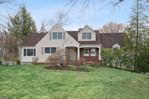8 Bennington Road Morris NJ 07960