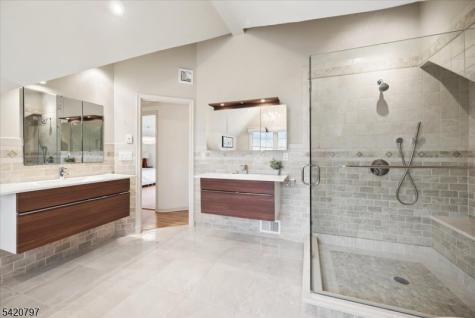 8 Bennington Road Morris NJ 07960