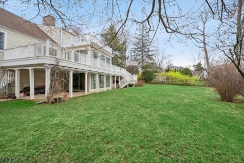 8 Bennington Road Morris NJ 07960