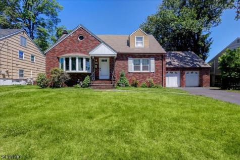 236 Hickory Avenue Garwood NJ 07027