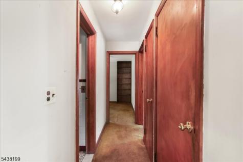 236 Hickory Avenue Garwood NJ 07027