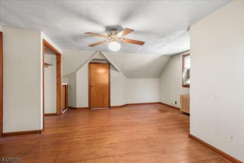 236 Hickory Avenue Garwood NJ 07027