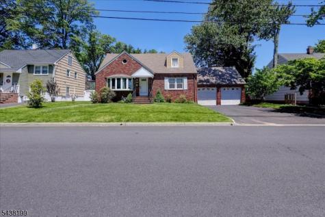 236 Hickory Avenue Garwood NJ 07027