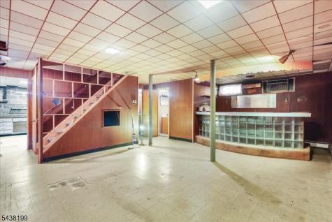 236 Hickory Avenue Garwood NJ 07027