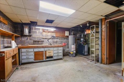 236 Hickory Avenue Garwood NJ 07027