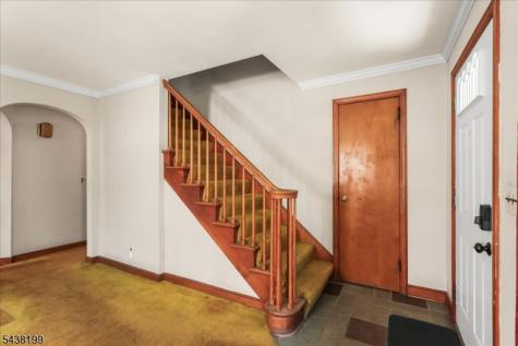 236 Hickory Avenue Garwood NJ 07027
