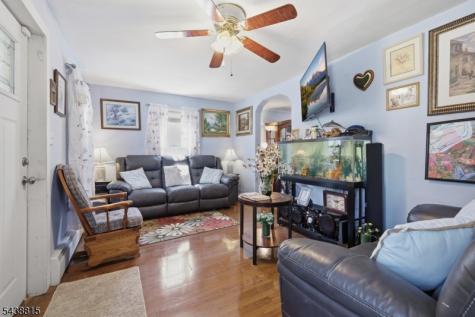 892 Gates Street Phillipsburg NJ 08865
