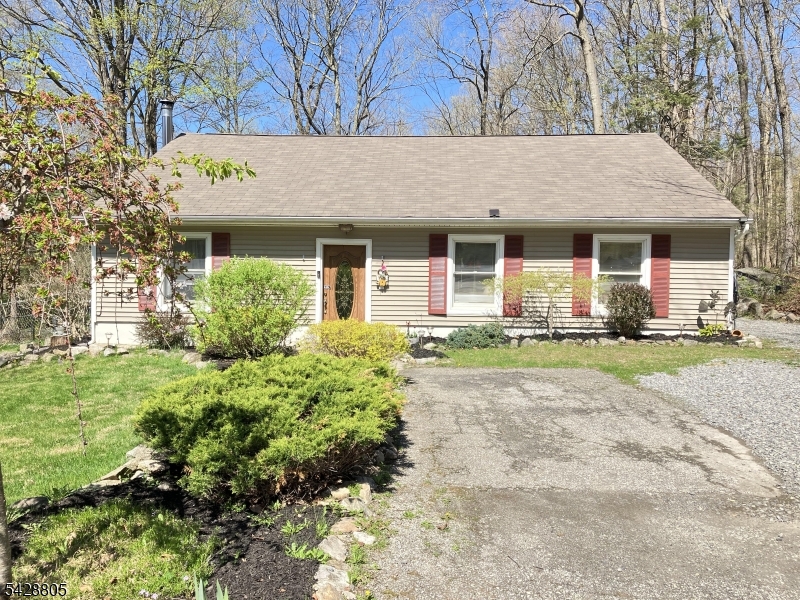 53 Paddock Avenue Vernon NJ 07422