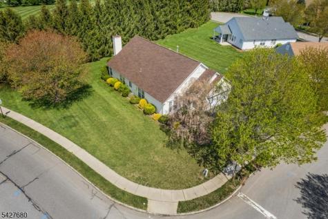 20 Ascot Drive White NJ 07823
