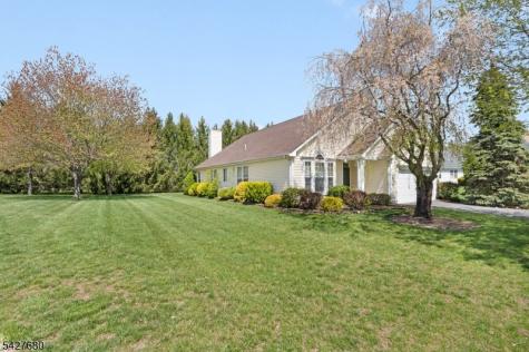 20 Ascot Drive White NJ 07823