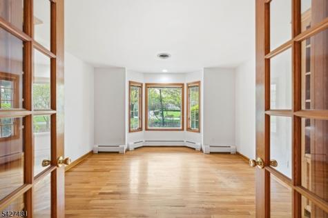 7 Trotters Lane Mahwah NJ 07430