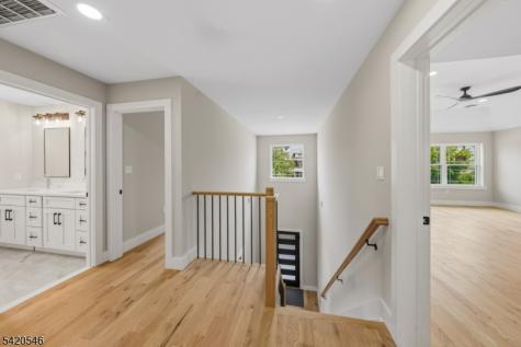 72 Hillside Road Elizabeth NJ 07208