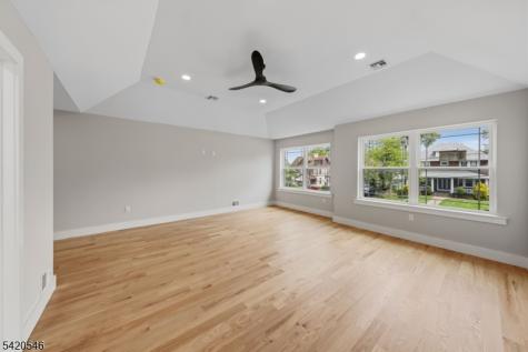 72 Hillside Road Elizabeth NJ 07208