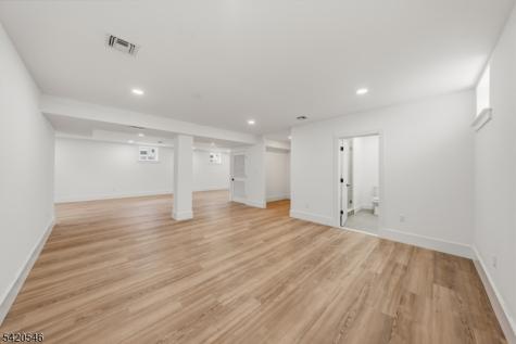 72 Hillside Road Elizabeth NJ 07208