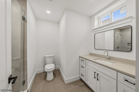 72 Hillside Road Elizabeth NJ 07208