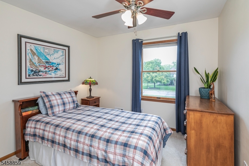 9 Summershade Lane Raritan NJ 08551