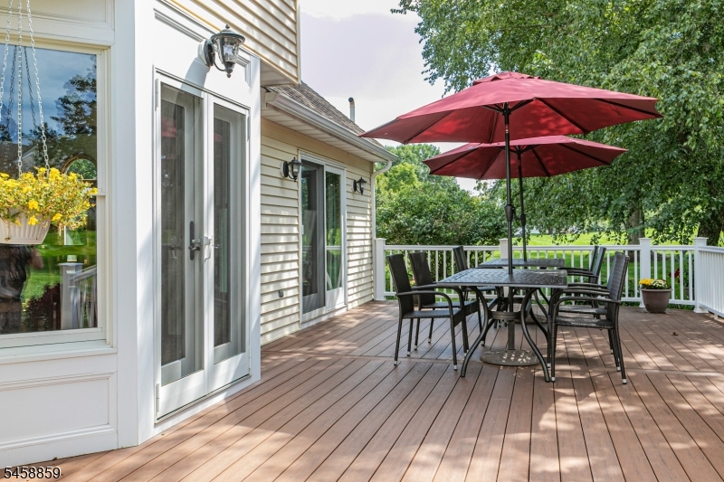 9 Summershade Lane Raritan NJ 08551