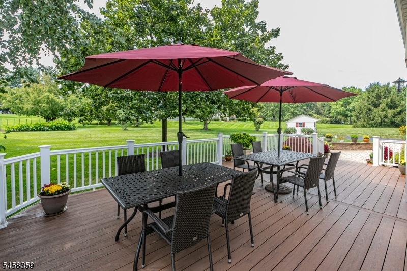 9 Summershade Lane Raritan NJ 08551
