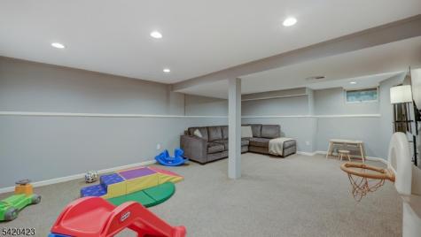 156 Mohawk Drive Cranford NJ 07016