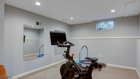 156 Mohawk Drive Cranford NJ 07016