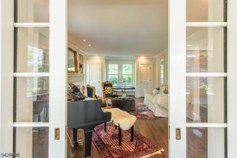21 Fernwood Place Mountain Lakes NJ 07046