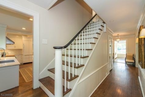 21 Fernwood Place Mountain Lakes NJ 07046