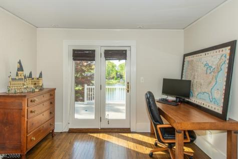 21 Fernwood Place Mountain Lakes NJ 07046