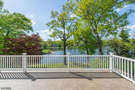21 Fernwood Place Mountain Lakes NJ 07046