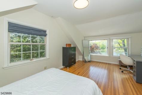 21 Fernwood Place Mountain Lakes NJ 07046