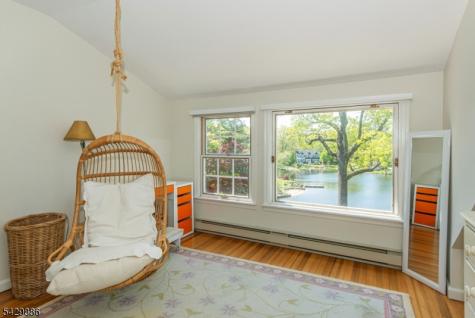 21 Fernwood Place Mountain Lakes NJ 07046