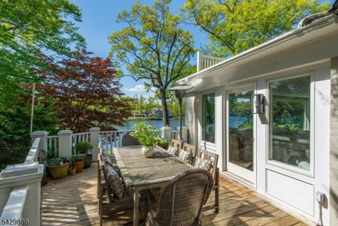 21 Fernwood Place Mountain Lakes NJ 07046