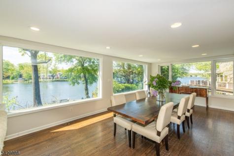 21 Fernwood Place Mountain Lakes NJ 07046