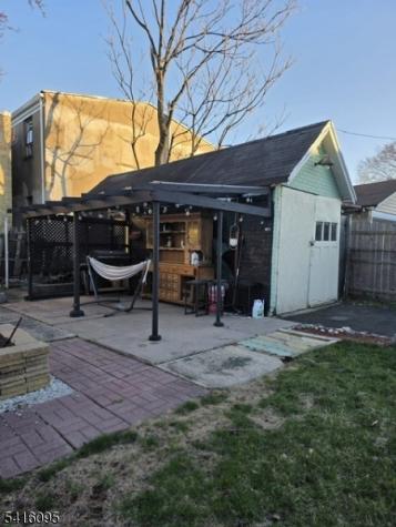 732 Essex Avenue Linden NJ 07036