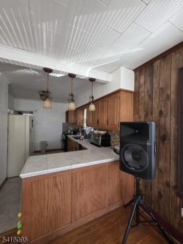 732 Essex Avenue Linden NJ 07036