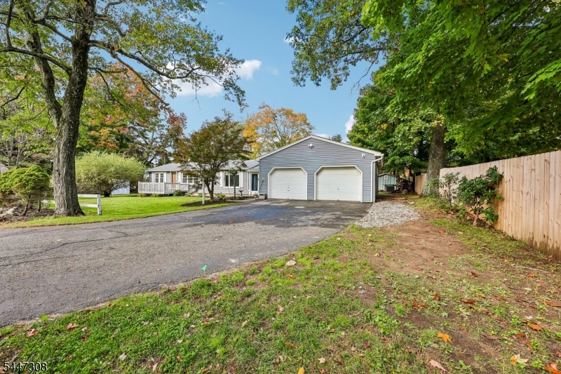 8 Summit Road Hardyston NJ 07460