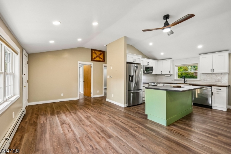 8 Summit Road Hardyston NJ 07460