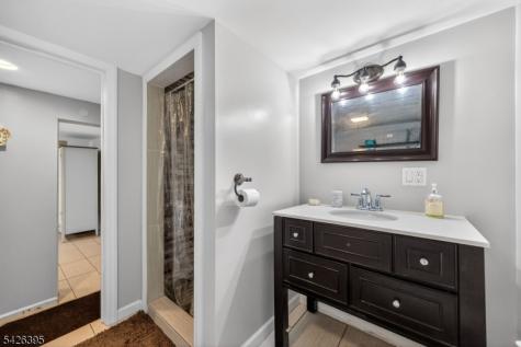 7 Squire Lane Wayne NJ 07470