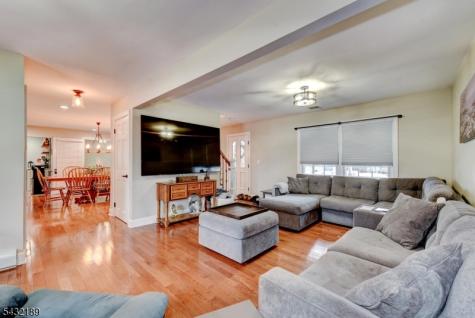 50 Winifred Drive Totowa NJ 07512