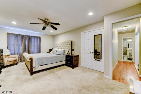 50 Winifred Drive Totowa NJ 07512