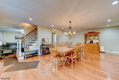 50 Winifred Drive Totowa NJ 07512