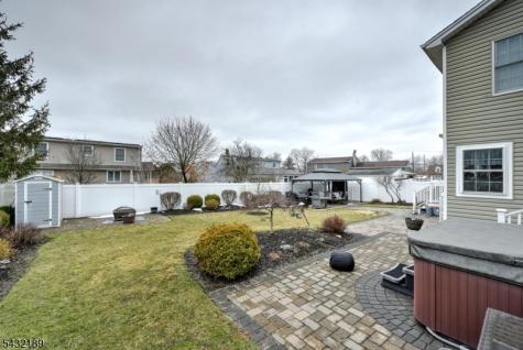 50 Winifred Drive Totowa NJ 07512